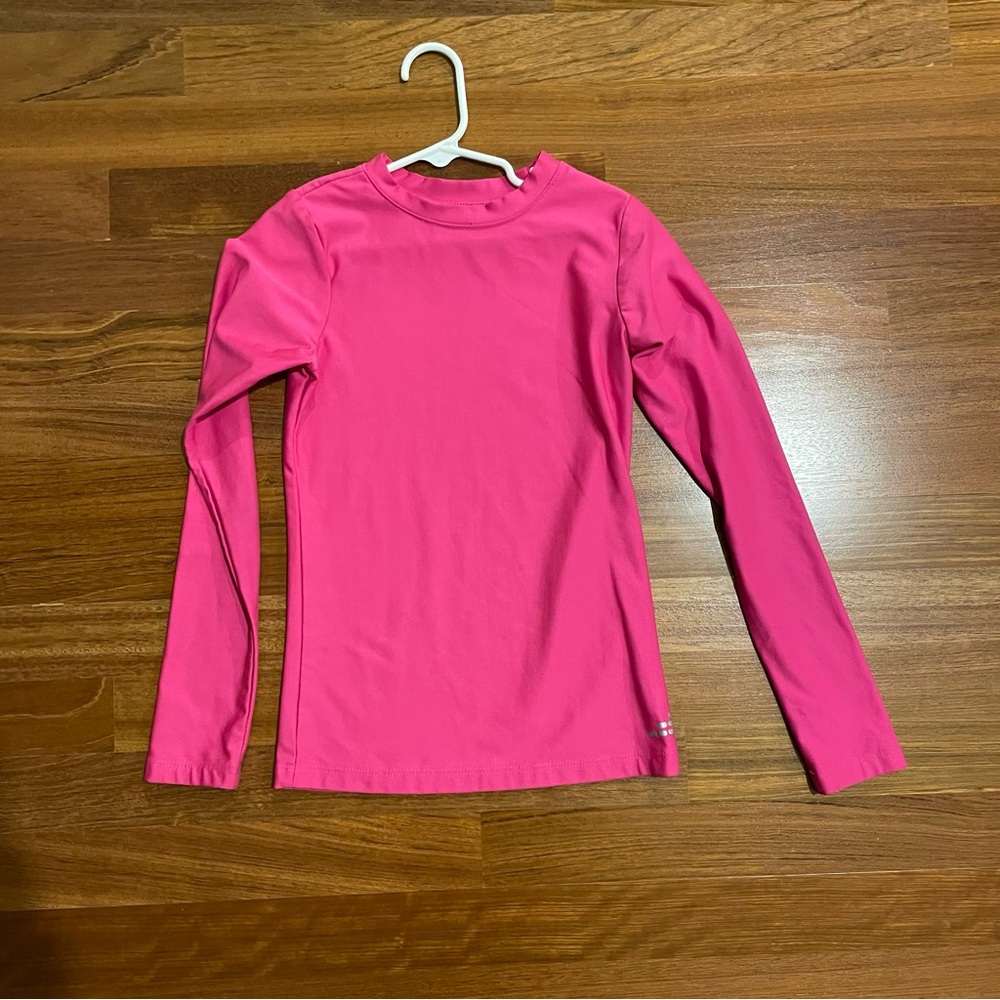 🌈 2/$10 BCG Under Armour hot pink long-sleeved top size 7
